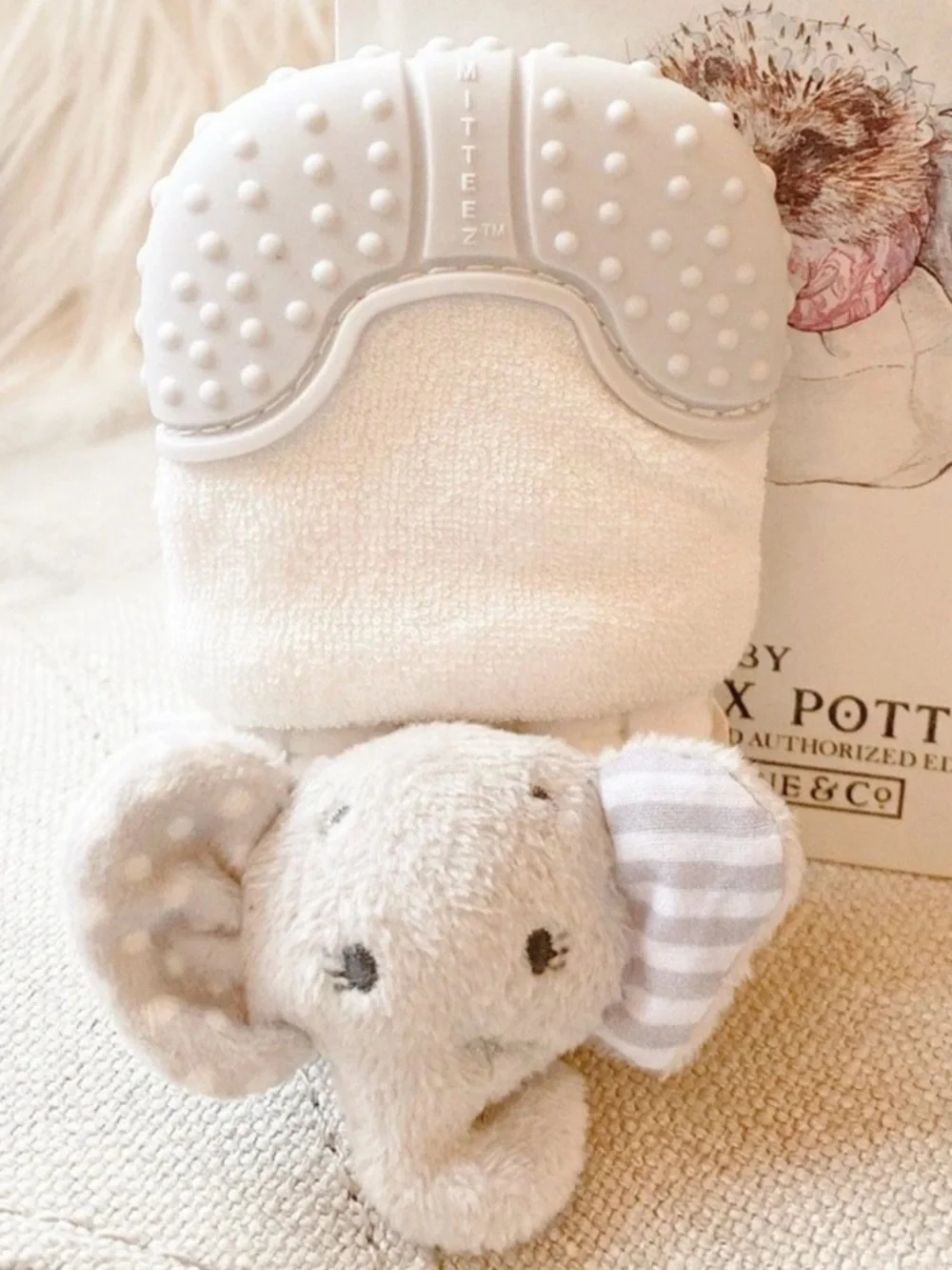 Mitteez Organic Teething Mitten - Ella the Elephant